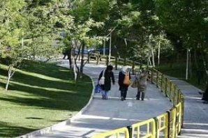 انتظاری چند ساله برای تکمیل یک پروژه/ احداث پارک بانوان کرمانشاه در گیر و دار مسائل اداری و مالی