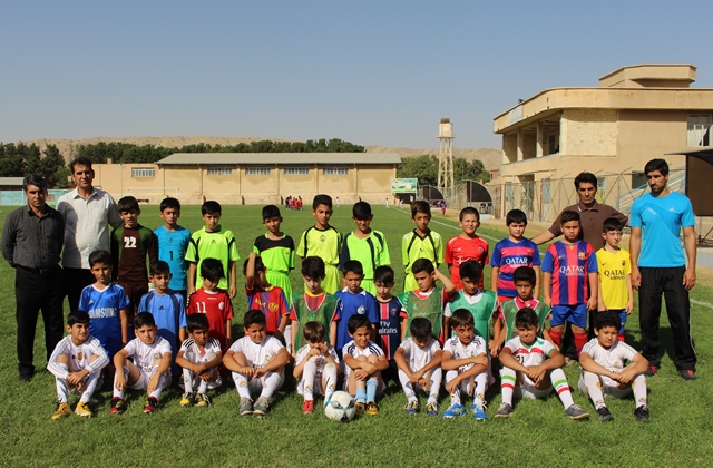 مدرسه فوتبال در گیلانغرب راه انداری شد+ تصاویر