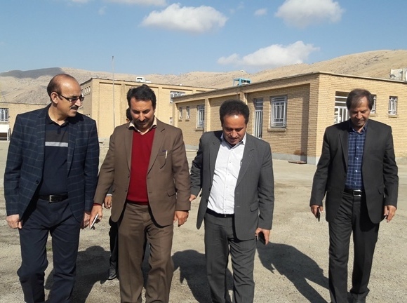 مدارس تخریب شده بر اثر زلزله درشهرستان برای سال تحصیلی آینده افتتاح می شوند