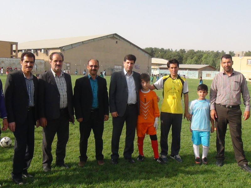 افتتاح مدرسه فوتبال نونهالان در گیلانغرب