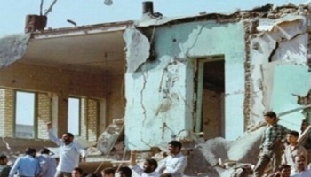 فیلم دیده نشده از بمباران 19 مرداد 62  در گیلانغرب/ 621 شهید و جانباز طی یک بمباران هوایی