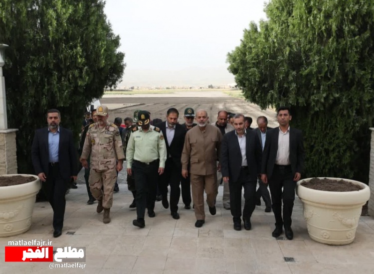 وزیر کشور وارد کرمانشاه شد+ تصاویر