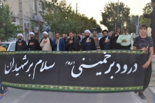 آیین عزاداری سالروز ارتحال امام خمینی (ره) در گیلانغرب برگزار شد