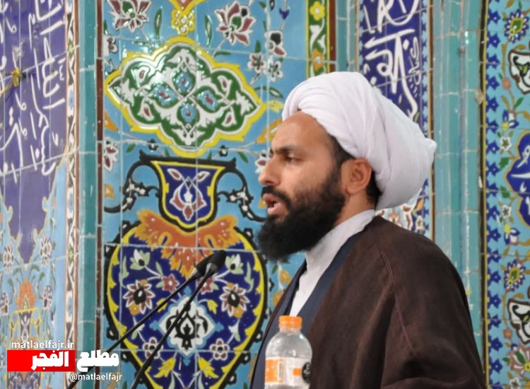 تذکر امام جمعه گیلانغرب به مسئولان در خصوص پیگیری مطالبات مردم و ممانعت از ترک فعل+عکس