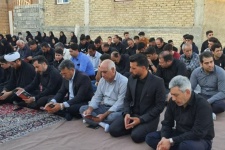 برگزاری مراسم معنوی زیارت عاشورا در روستای جوب دندانه گیلانغرب+عکس