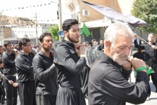 ماتم و عزای گیلانغزبیها در روز تاسوعای حسینی. ع.+عکس