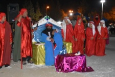 بازسازی  ورود کاروان اسرای اهل بیت (ع) از کربلا به شام در گیلانغرب +عکس