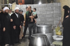 معاون سازماندهی شورای سیاست گذاری ائمه جمعه کشور از موکب های گیلانغرب بازدید کرد + عکس