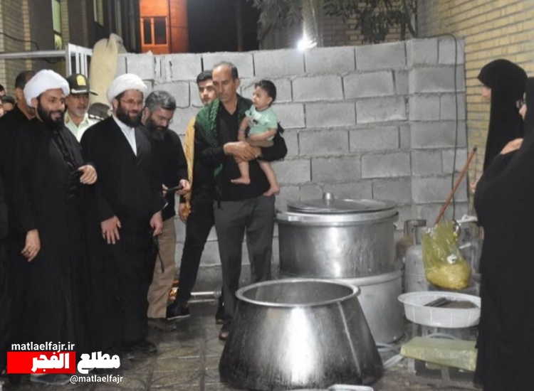 معاون سازماندهی شورای سیاست گذاری ائمه جمعه کشور از موکب های گیلانغرب بازدید کرد + عکس