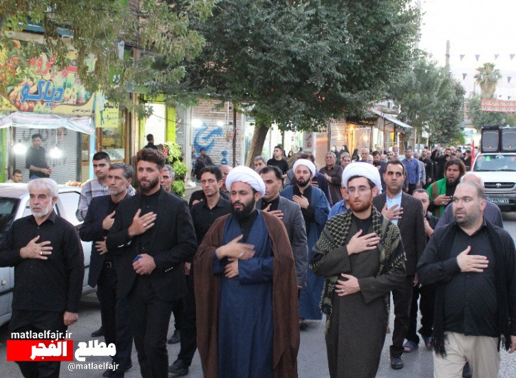 به تو از دور سلام؛ مراسم پیاده‌روی جاماندگان اربعین درگیلانغرب+عکس