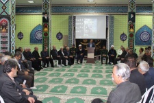 نشست بزرگان،مصلحین و معتمدین  شهرستان گیلانغرب برگزار شد+عکس