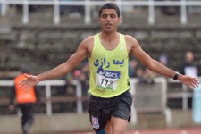 محمد جعفر مرادی دونده گیلانغربی رکورد ملی دو ماراتن را در برلین شکست+عکس