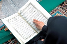 قرآن کتابی جامع و هدایتگر بشر است