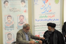 مشارکت امام جمعه گیلانغرب در پویش بهداشتی گیلانغرب+عکس