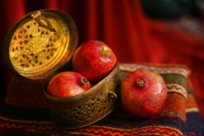 قطار مهر ومحبت با"یلدا دختر باستانی" ایران