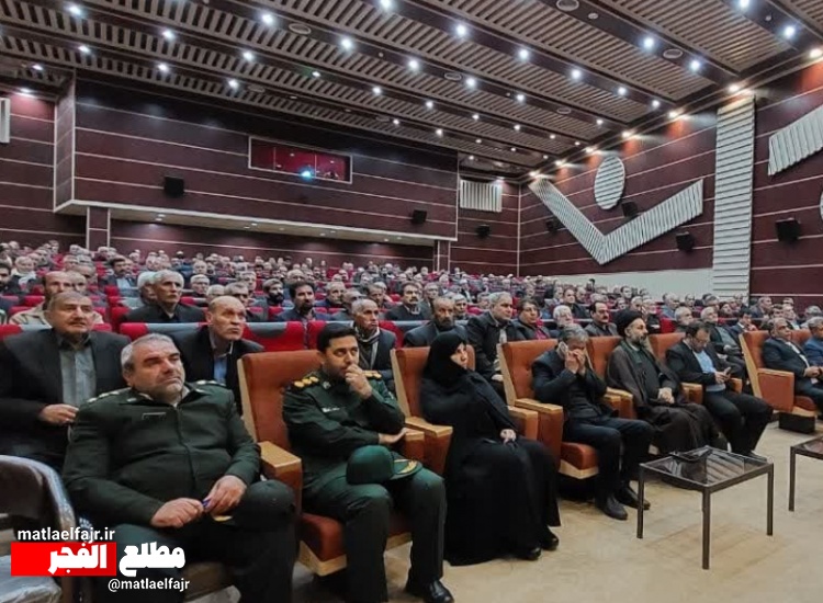 یادواره‌های شهدا برای جوانان هویت بخش و بصیرت افزاست