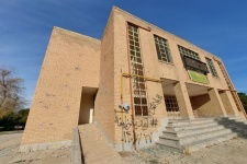 ضربه بی تدبیری  بر پیکره ارشاد اسلامی در گیلانغرب/ اداره شاخصی که ساختمان  ندارد!+عکس