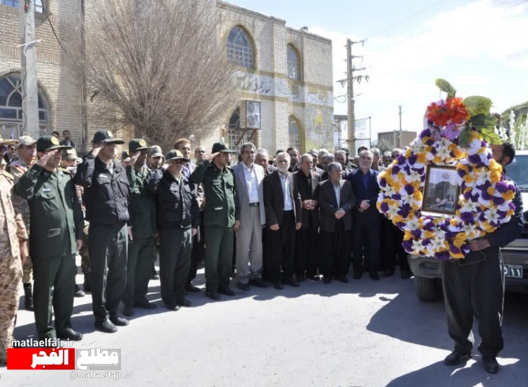 مردم گیلانغرب ،پیکر شهید جانباز ۷۰ درصد را تشییع کردند+عکس