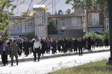 پیاده روی بانوان در گیلانغرب  برگزار شد+عکس