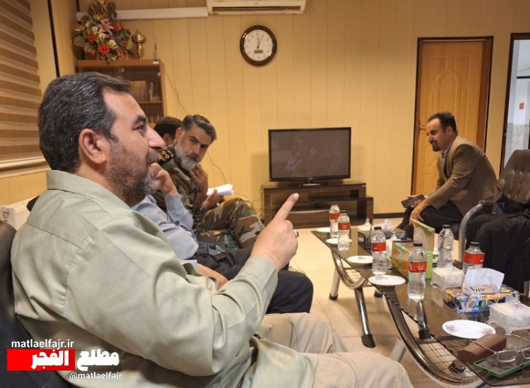 مدیریت بحران استان کرمانشاه برای مهار حرق  در گیلانغرب تشکیل جلسه داد