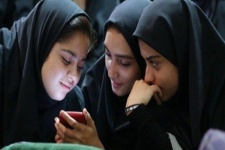 کانون گرم سنتی خانوادها در تهدید اختاپوس هوناک شبکهای اجتماعی