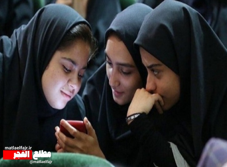 کانون گرم سنتی خانوادها در تهدید اختاپوس هوناک شبکهای اجتماعی