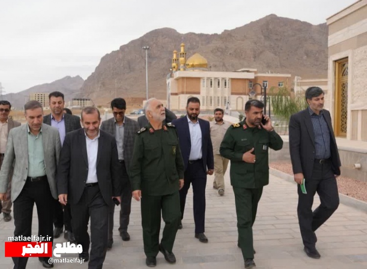 بازدید مسولان ارشد استان کرمانشاه از محل برگزاری کنگره ملی ۹۸۰۰ شهید استان