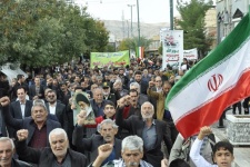 حماسه حضور گیلان غربی‌های مرزدار و مقاوم  در 13 آبان+عکس