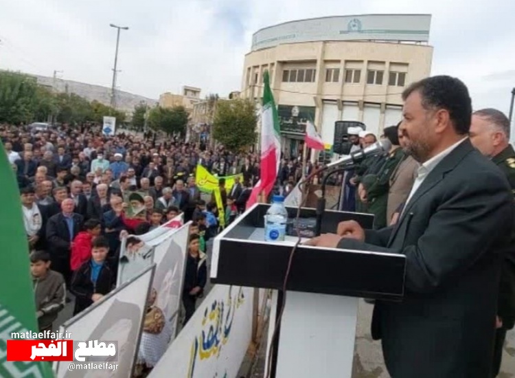 افشای عمق دشمنی آمریکا با ملت ایران و آگاهی نسل جوان  یک ضرورت است