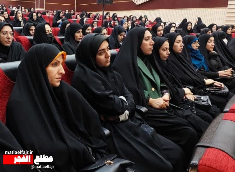 سپاه گیلانغرب از صد چهره برتر قرآنی تجلیل کرد+عکس