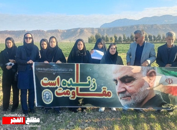 بازدید گروه‌های جهادی بخش کشاورزی از مزارع دهستان گورسفید+عکس