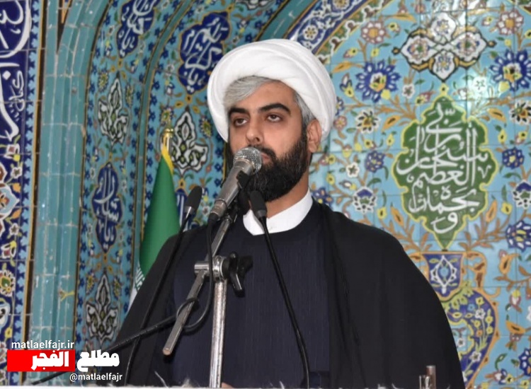 تأکیدامام جمعه موقت گیلانغرب بر تقوا وهشدار نسبت به برجام و انتقاد از مذاکره با تروریست