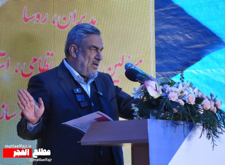 کلنگ‌زنی میادین نفتی سومار؛ آغاز توسعه و آبادانی در مناطق مرزی کرمانشاه