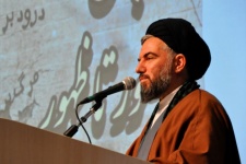 استقلال و خودکفایی از مهمترین دستاوردهای انقلاب اسلامی  است