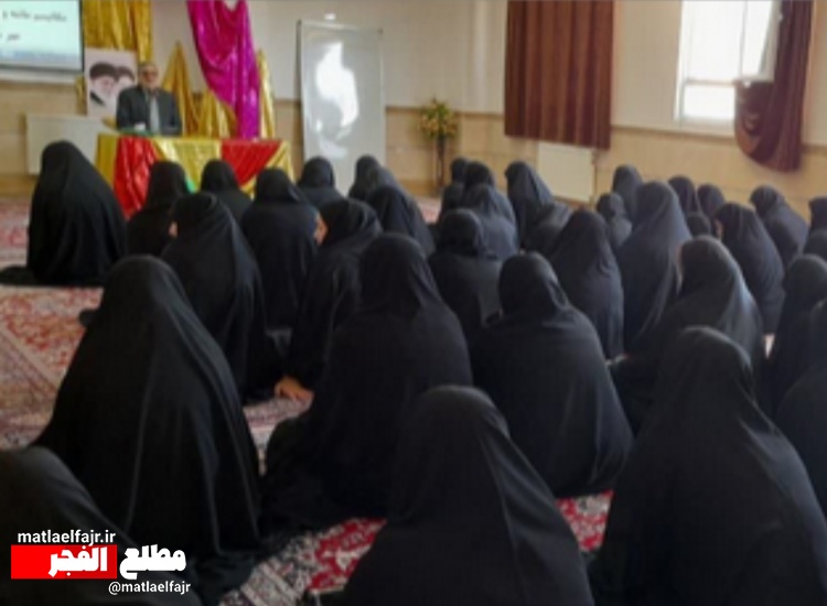 نشست سیاسی با موضوع پاسخگویی به شبهات در گیلانغرب