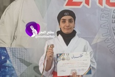 بانوی کاراته‌کای گیلانغربی در رقابت‌های کاپ زاگرس خوش درخشید+عکس