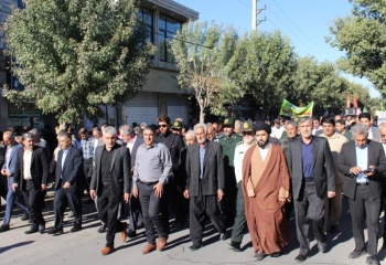 روایتی رسانه‌ای از شکوه حضور مردم گیلان‌غرب در راهپیمایی ۱۳ آبان و روز دانش‌آموز