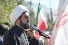 ملت ایران هرگز زیر بار استکبار نخواهد رفت+عکس