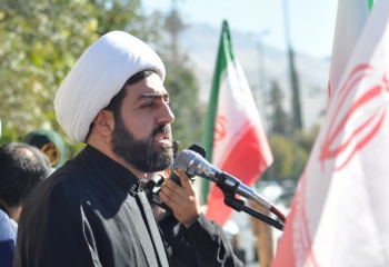 ملت ایران هرگز زیر بار استکبار نخواهد رفت+عکس