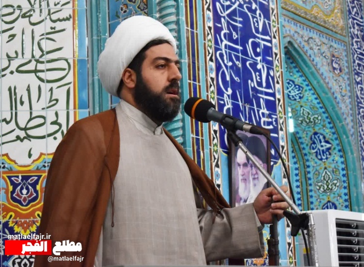 امام جمعه گیلان غرب: وحدت ملی و حمایت از دولت، اولویت امروز کشور