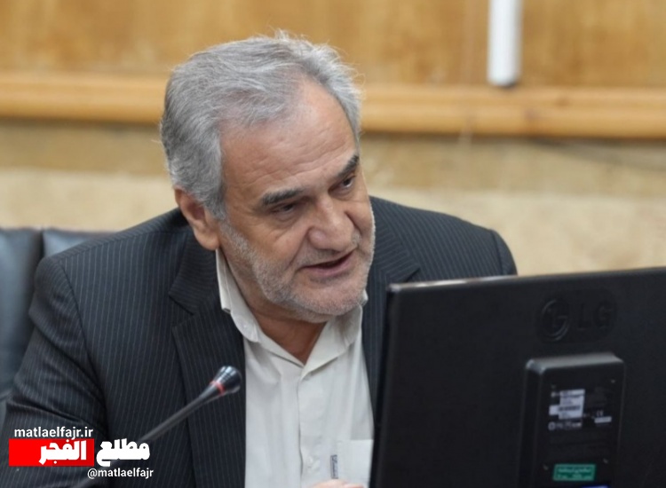 تابلوهای راهداری ایلام در جغرافیای کرمانشاه بدون خسارت جمع‌آوری و به محل اصلی منتقل شدند