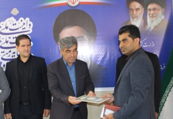 هیچ میزی دائمی نیست؛ ملاک ماندگاری مدیران رضایت مردم است/ضرورت بازنگری طرح جامع گیلانغرب