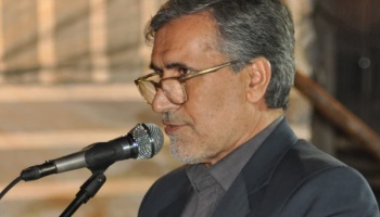 پرچم مقاومت در دستان مردم تکثیر شد