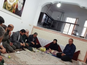تکریم خانواده  معظم شهدا در دهستان چله گیلانغرب