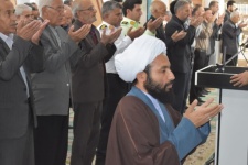 صفوف به هم پیوسته و دشمن شکن مردم  گیلانغرب در مصلای نماز جمعه+تصاویر