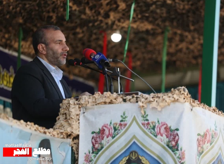 قدر کرامت‌سازی انقلاب برای مردم را بدانیم/هر کجا ضعف نشان داده‌ایم، دشمنان به ما طمع کرده‌اند+ تصاویر