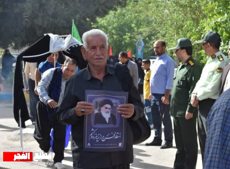 اعزام ۱5۰ نفر از بسیجیان گیلانغربی به مرقد امام خمینی (ره) + تصاویر
