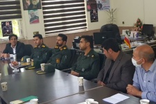 دیدار فرمانده سپاه شهرستان گیلانغرب با رئیس و کارکنان جهاد کشاورزی+عکس