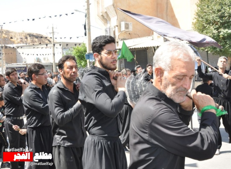 ماتم و عزای گیلانغزبیها در روز تاسوعای حسینی. ع.+عکس