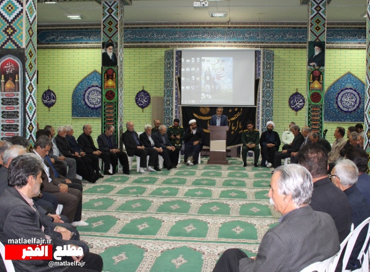نشست بزرگان،مصلحین و معتمدین  شهرستان گیلانغرب برگزار شد+عکس